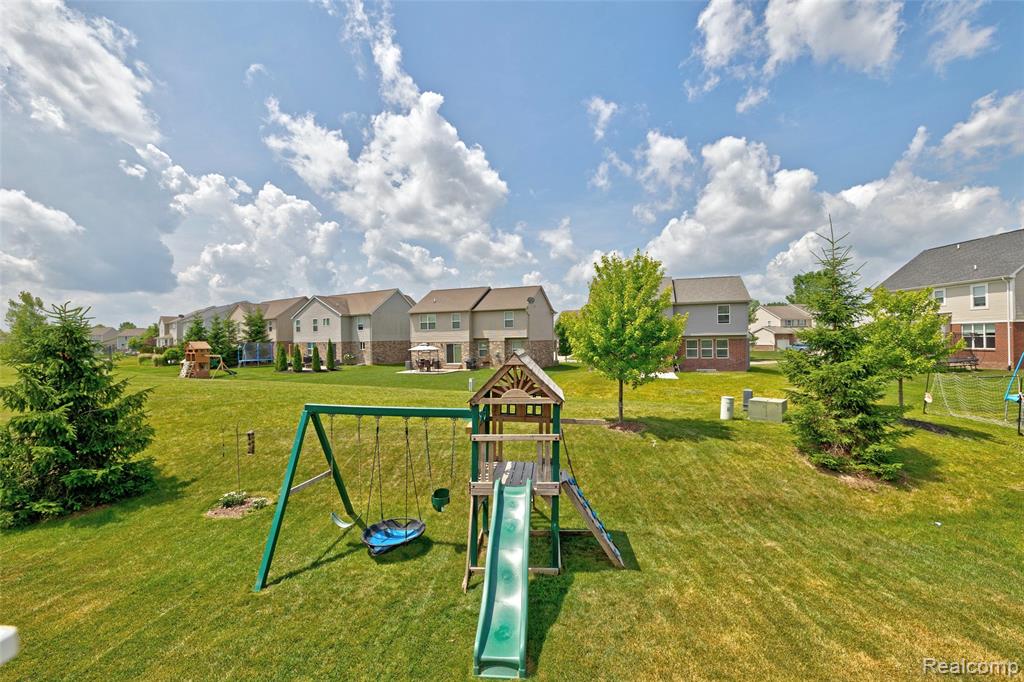 28545 Cottage Lane, New Hudson, MI 48165 — Photo 48