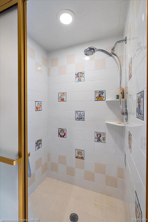 4647 Private Lake Drive, Bloomfield Hills, MI 48301 — Photo 58