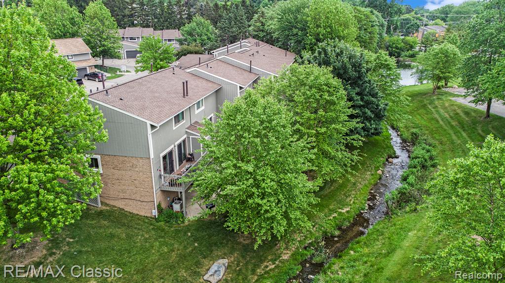 854 YORKTOWN Court, Northville, MI 48167 — Photo 24
