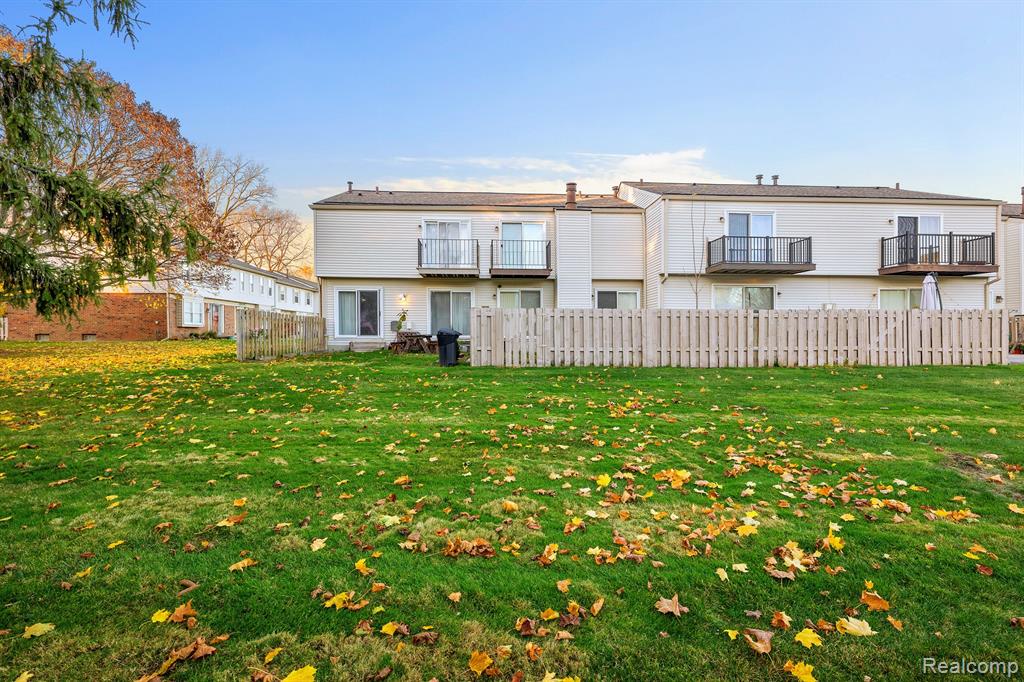 24435 BASHIAN Drive, Novi, MI — Photo 5