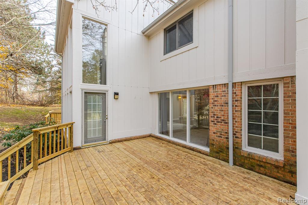 6351 Cherry Tree Court, Rochester Hills, MI 48306 — Photo 65