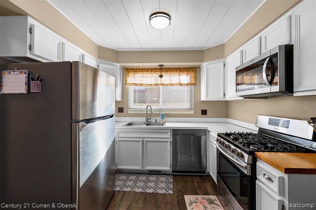 44127 Arlington Road, Canton, MI 48187 — Photo 10