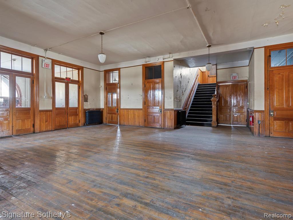 453 MARTIN LUTHER KING JR Boulevard, Detroit, MI 48201 — Photo 17