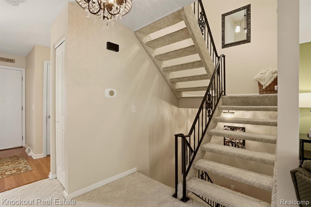 239 Churchgrove Road, Frankenmuth, MI 48734 — Photo 22
