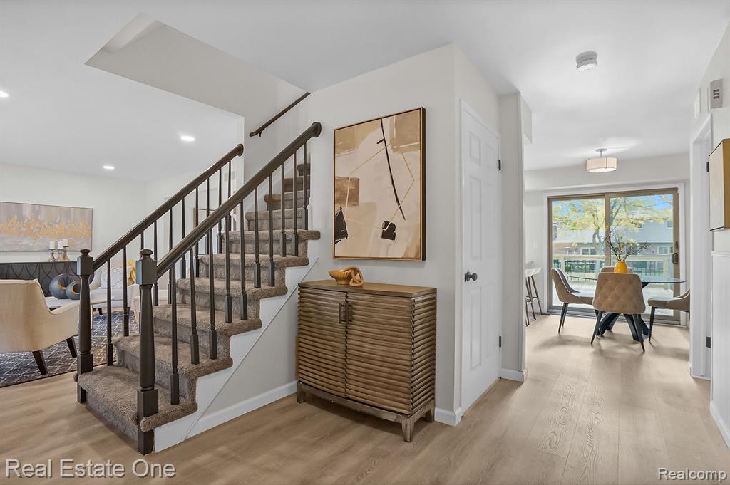 684 ABBEY, Rochester Hills, MI 48307 — Photo 6