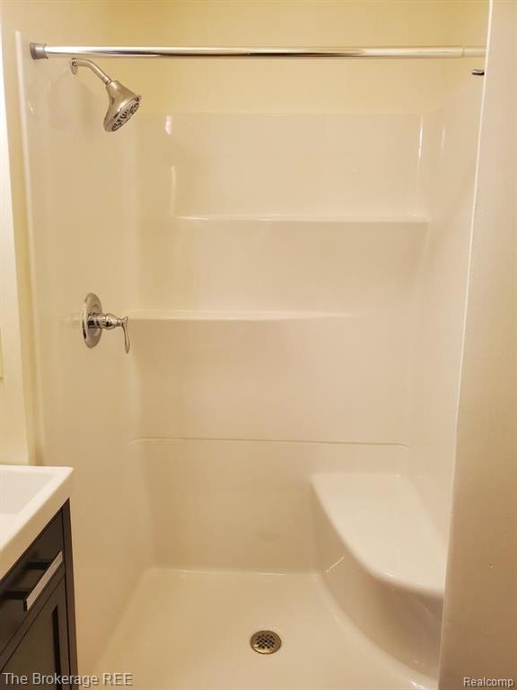 616 E 2ND Street, Flint, MI 48503 — Photo 22