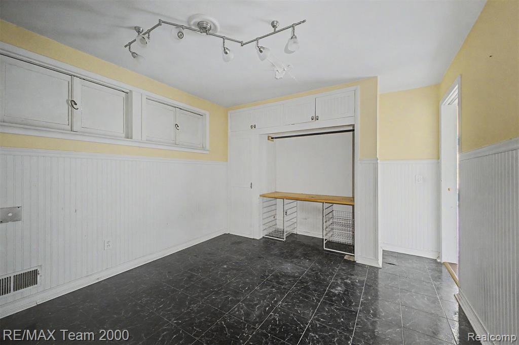 2145 Oakville Waltz Road, Ash, MI 48164 — Photo 15