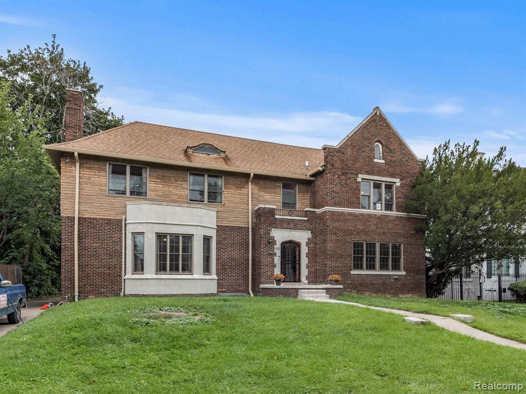 535 Arden Park Boulevard, Detroit, MI 48202 — Photo 2