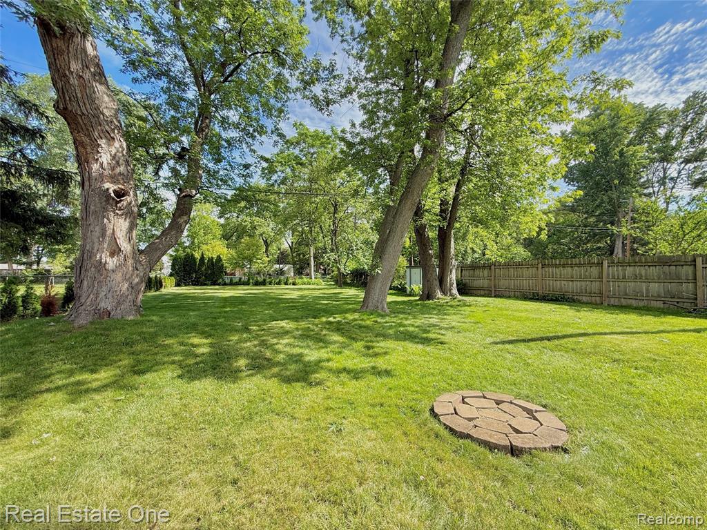 865 Grant Avenue, Clawson, MI — Photo 56
