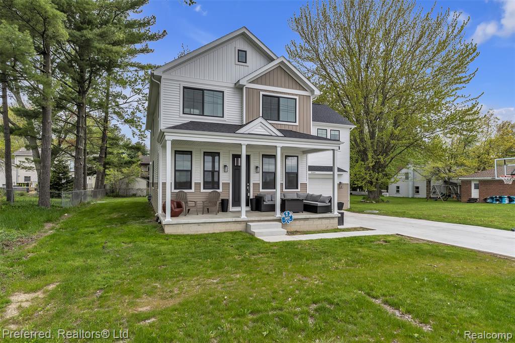5264 Cooley Lake Road, Waterford, MI 48327 — Photo 4