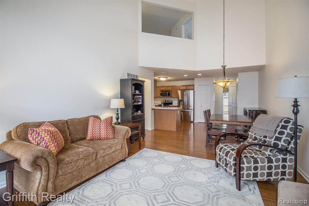 98 SEDUM, Howell, MI 48843 — Photo 6