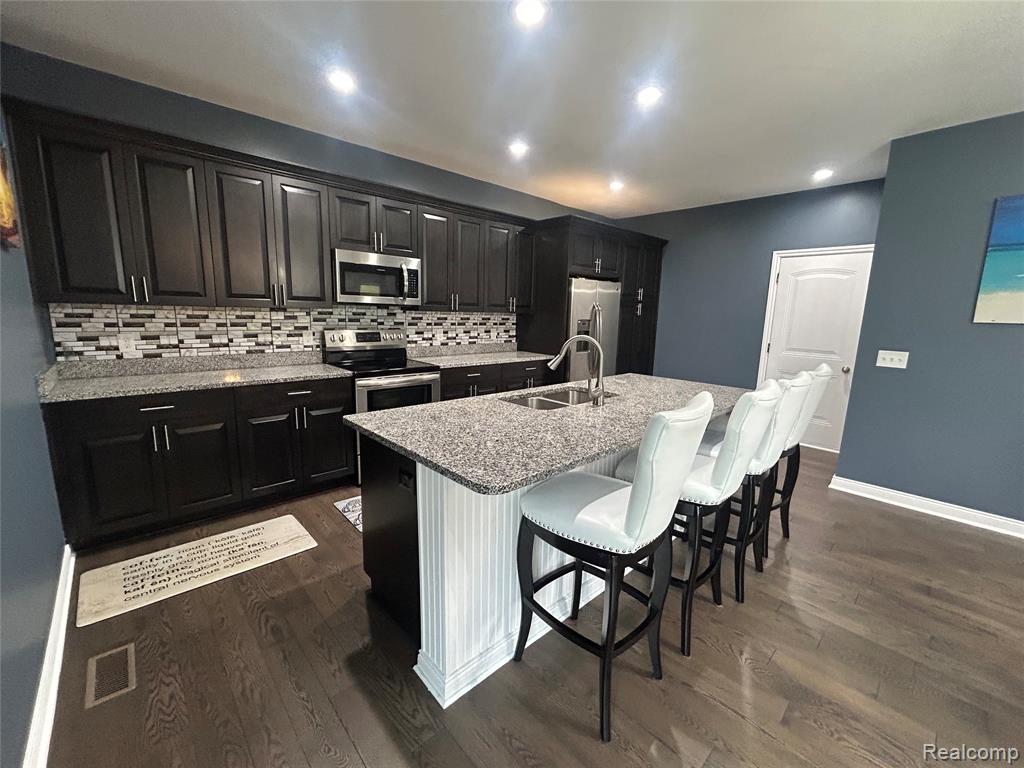 23507 King Drive, Clinton Twp, MI 48035 — Photo 11