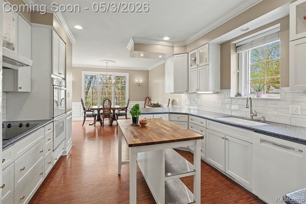 1071 Gasser Court, Howell, MI 48843 — Photo 12