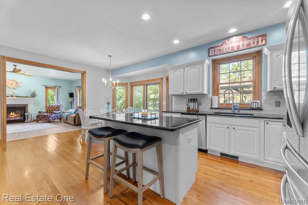 4261 Brest Road, Newport, MI 48166 — Photo 9