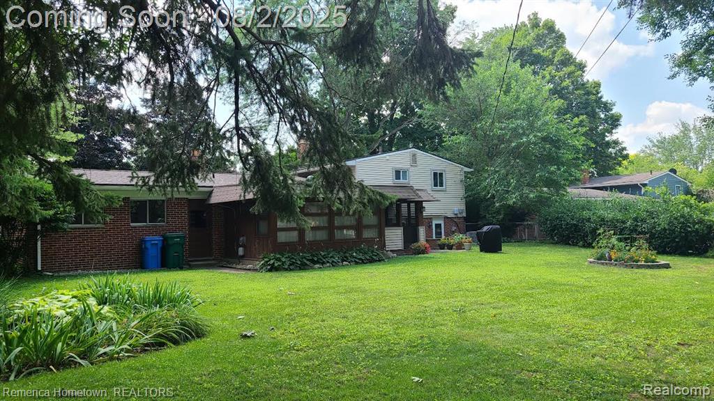 8736 Ringwood Drive, Commerce Twp, MI 48382 — Photo 25