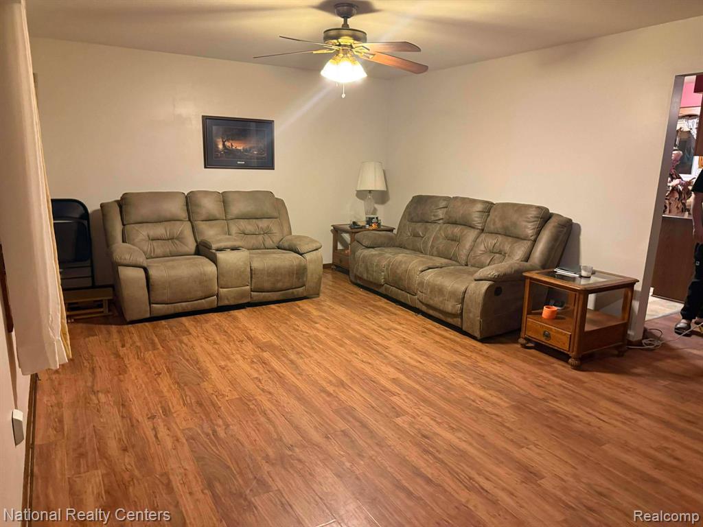 27125 Delos Road, New Boston, MI 48164 — Photo 45