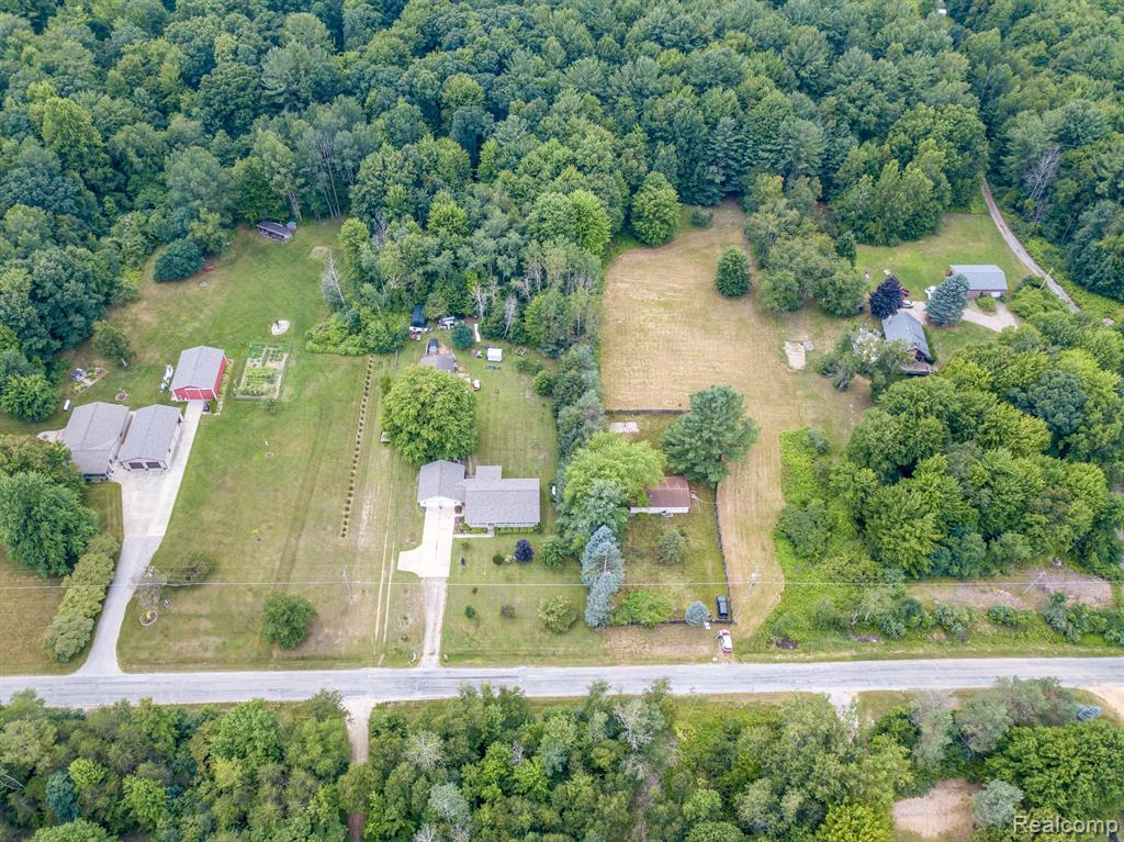 13310 BUECHE Road, Montrose, MI 48457 — Photo 5