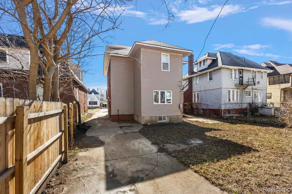 2220 Collingwood Street, Detroit, MI 48206 — Photo 40