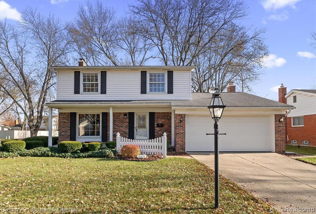 19419 Coachwood Road, Riverview, MI 48193 — front exterior