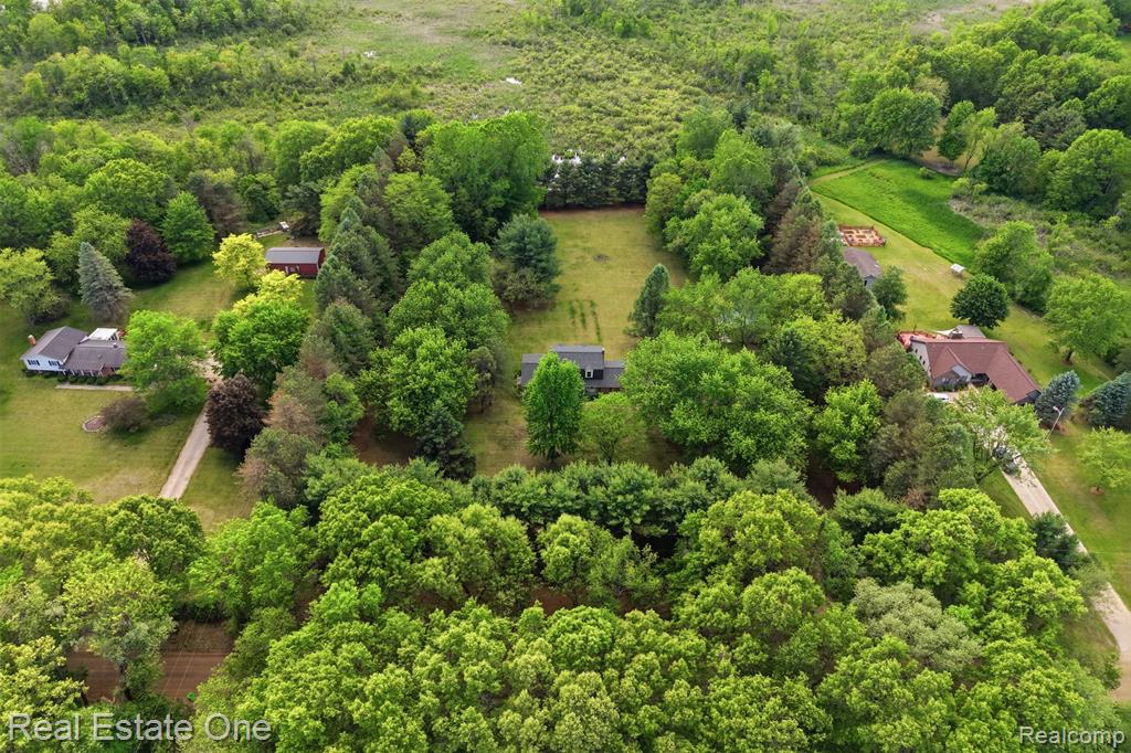 1765 Rowe Road, Milford, MI 48380 — Photo 52