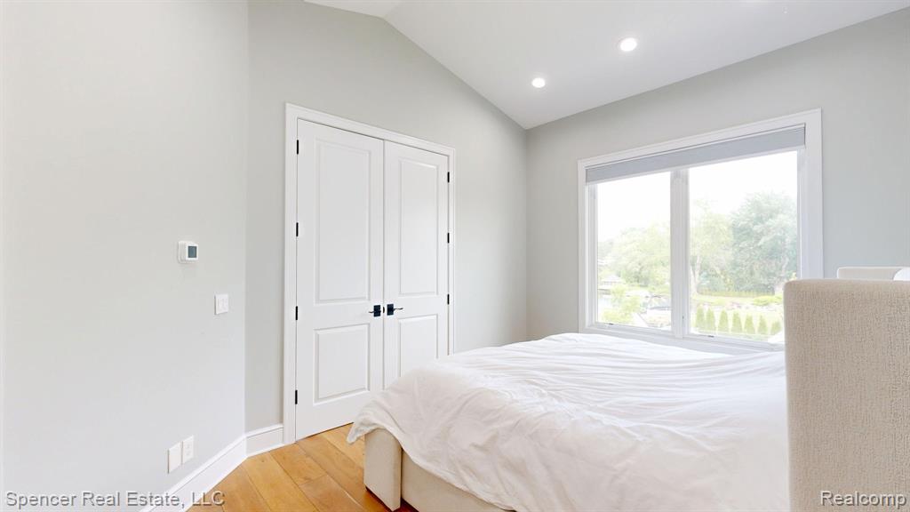 571 Dunleavy Drive, Highland, MI 48356 — Photo 27