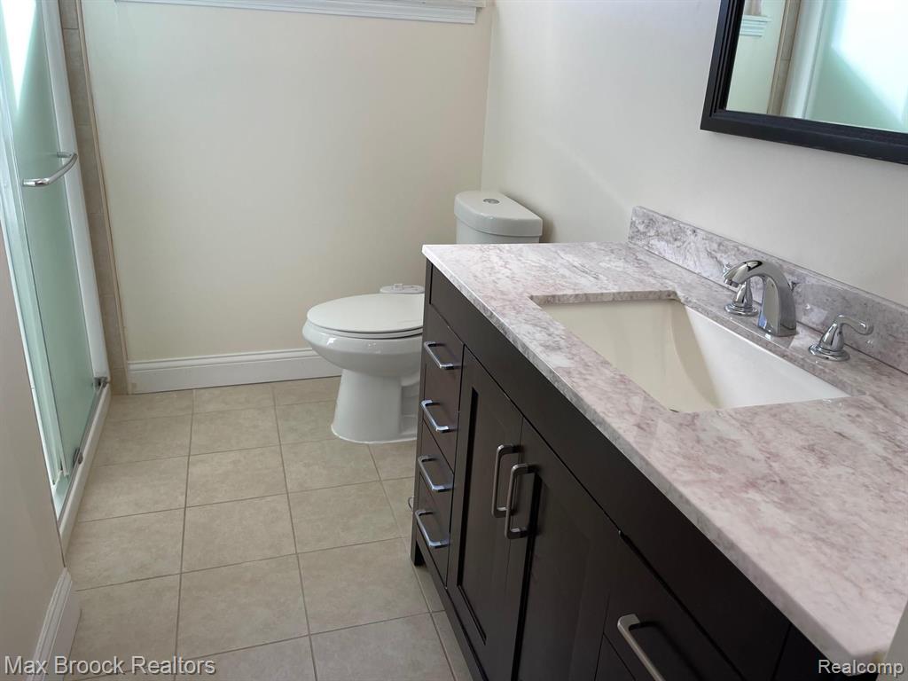 5252 WRIGHT WAY E, West Bloomfield, MI — Photo 13