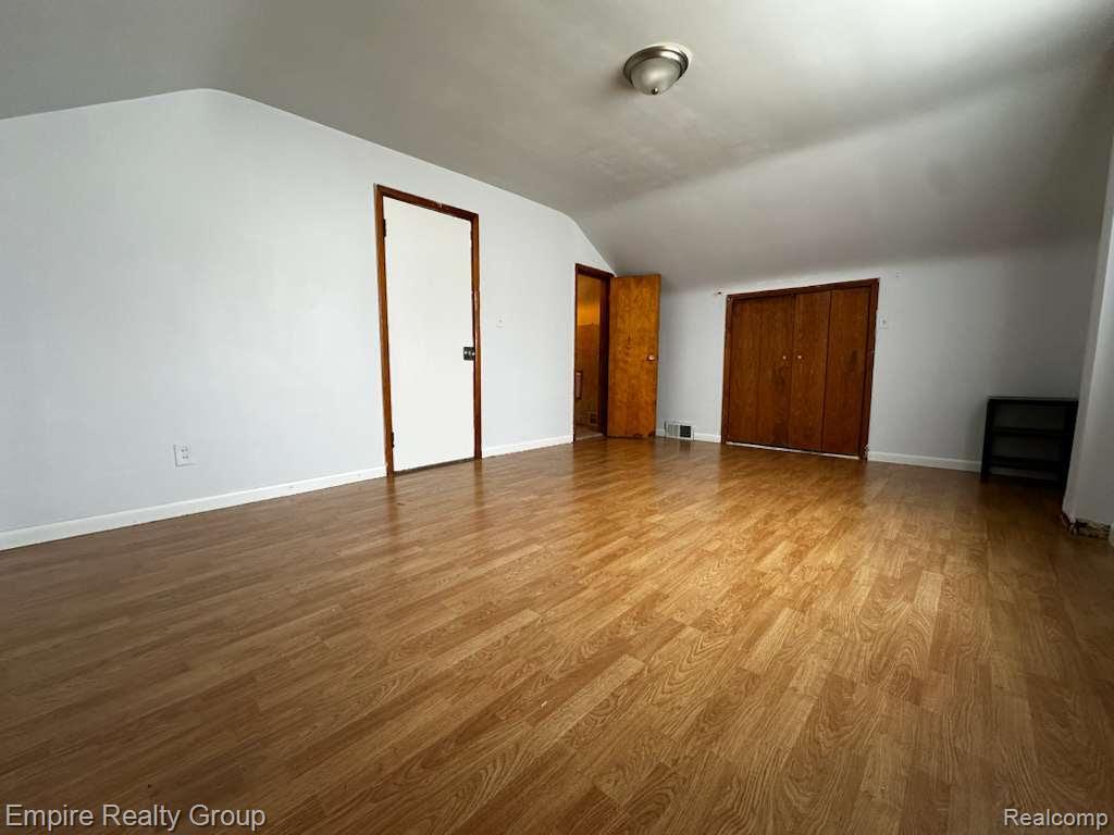 5245 Jonathon Street, Dearborn, MI 48126 — Photo 20