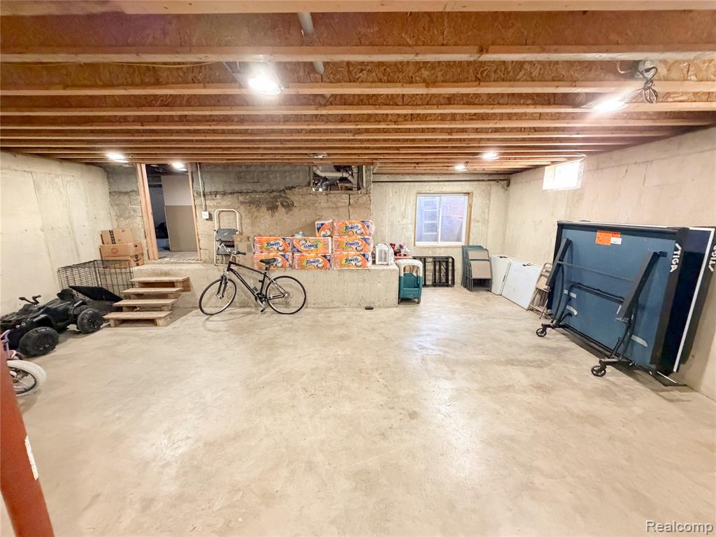 703 Saint John Street, Wyandotte, MI 48192 — Photo 47