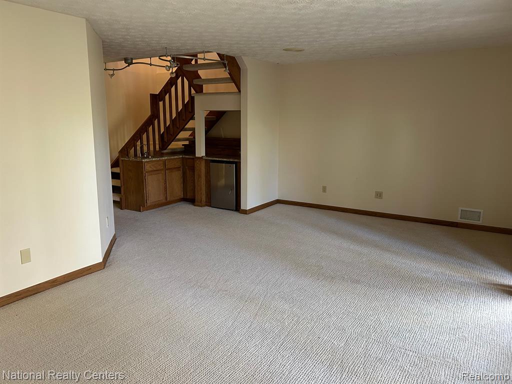 6572 RIDGEVIEW Drive, Clarkston, MI — Photo 22