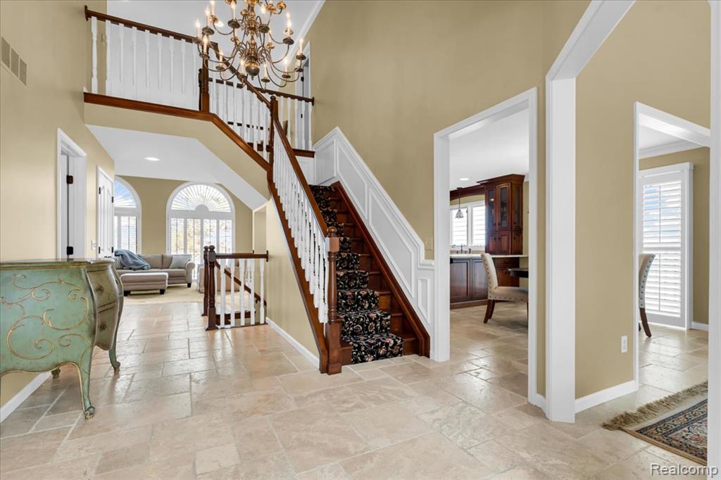 2256 Sudbury Way, Bloomfield Hills, MI 48304 — Photo 3