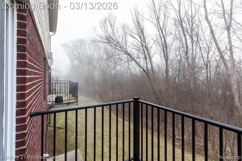 912 Sandalwood Drive, Troy, MI 48085 — Photo 10