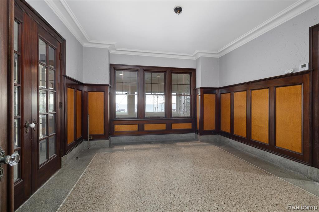 29128 Jefferson Avenue, Saint Clair Shores, MI 48081 — Photo 36