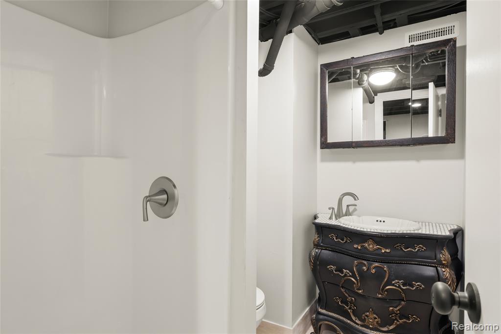 6016 N Berry Street, Westland, MI — Photo 20
