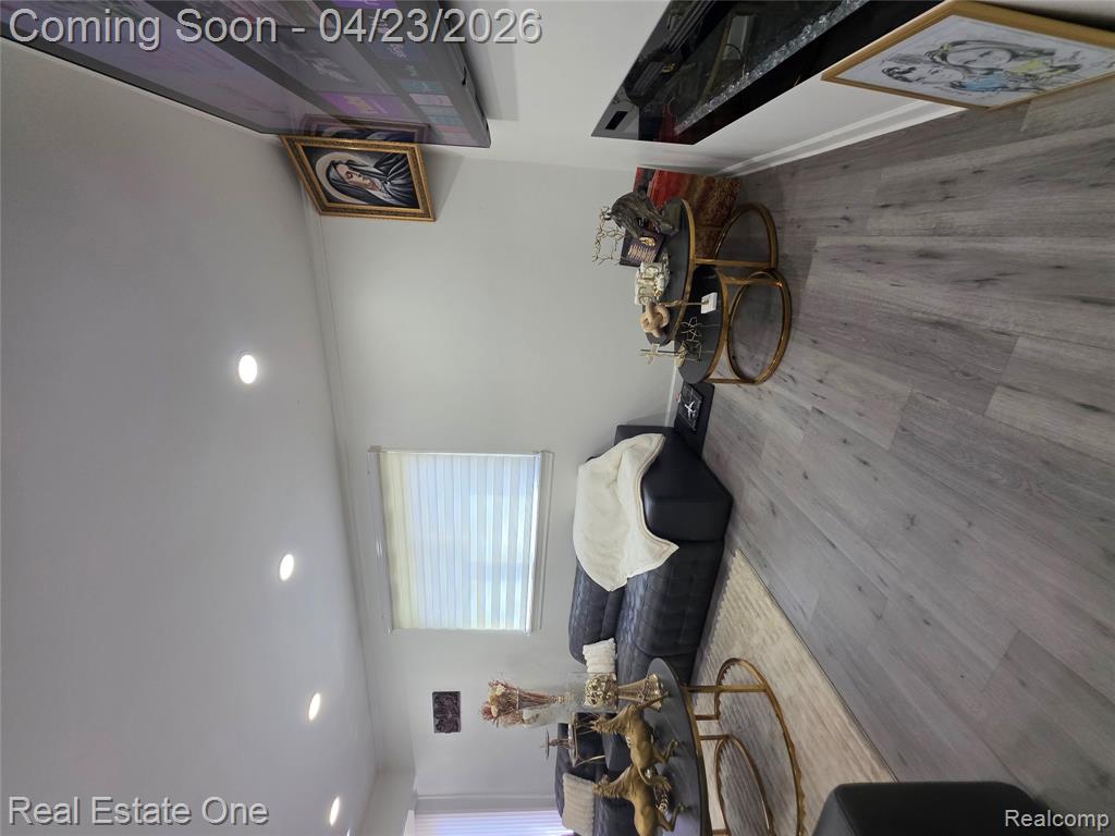2898 Roundtree Drive, Troy, MI 48083 — Photo 17