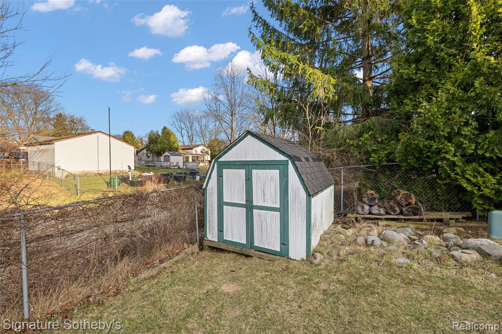 569 Worthington Road, Canton, MI 48188 — Photo 21