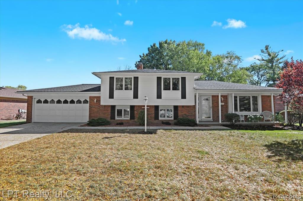 6378 Emerald Lake Drive, Troy, MI 48085 — Photo 2