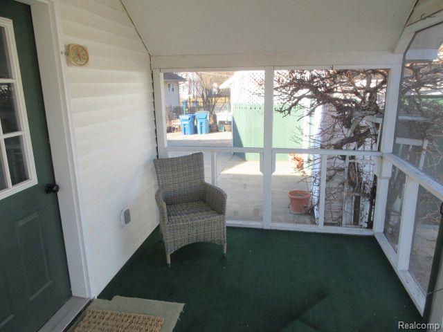 110 N 1ST Street, Holly, MI 48442 — Photo 26