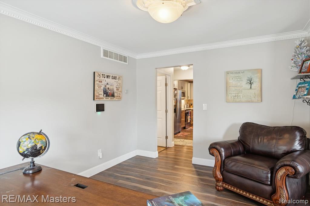 23121 Leighwood Drive, Woodhaven, MI 48183 — Photo 21