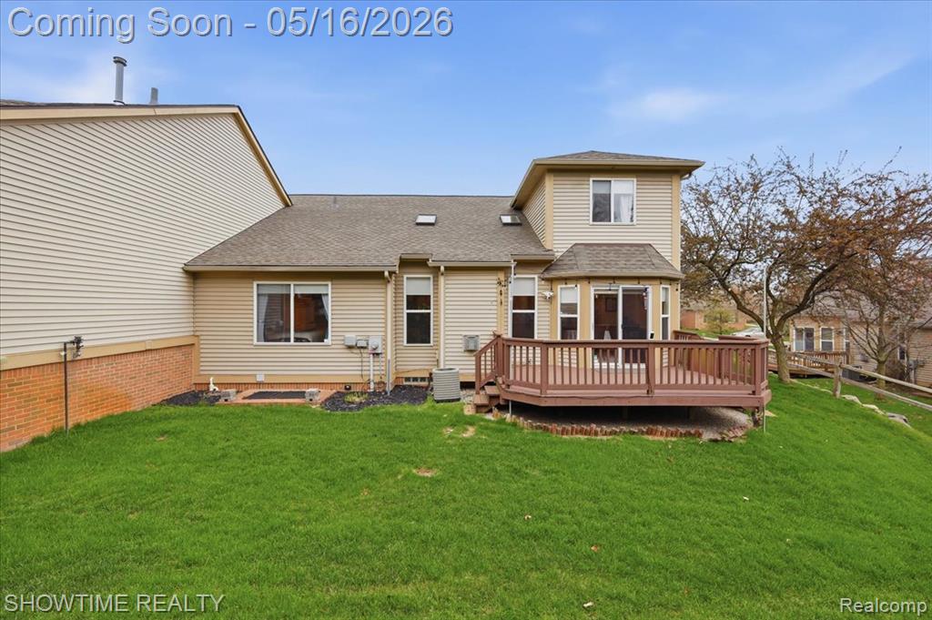1311 Waverly Drive, White Lake, MI — Photo 45
