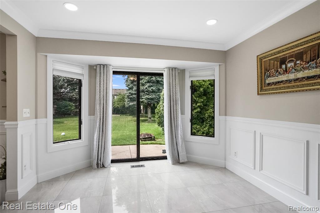 46837 Breckenridge Drive, Macomb, MI 48044 — Photo 7