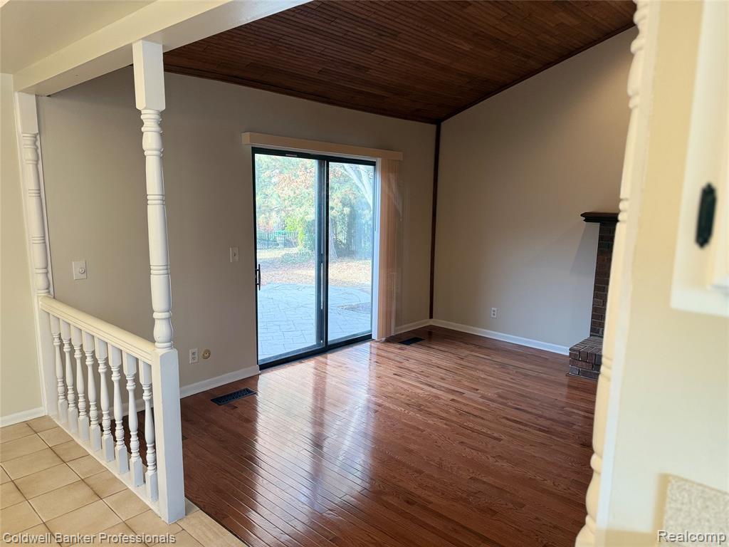 47071 Savannah Drive, Macomb, MI 48044 — Photo 18