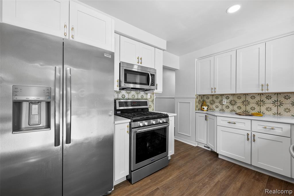 9075 McKinley Street, Taylor, MI 48180 — Photo 11