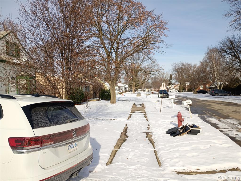 11627 Berwyn, Redford, MI 48239 — Photo 5