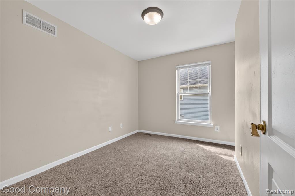 2470 Andrus Street, Hamtramck, MI 48212 — Photo 25