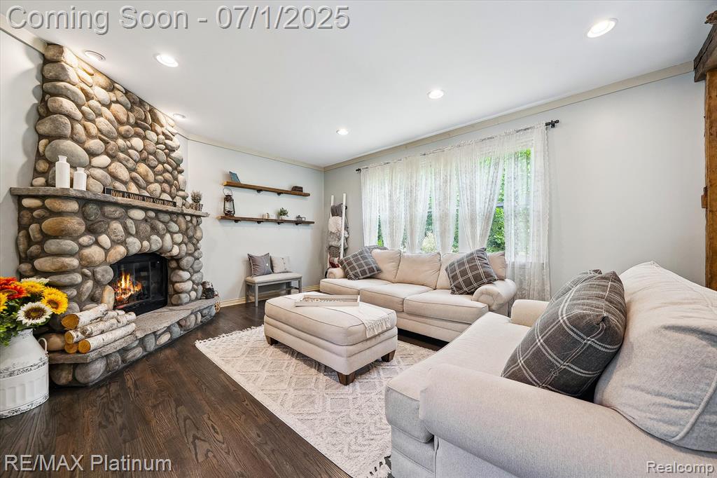 4209 Oak Street, Grand Blanc, MI 48439 — Photo 7