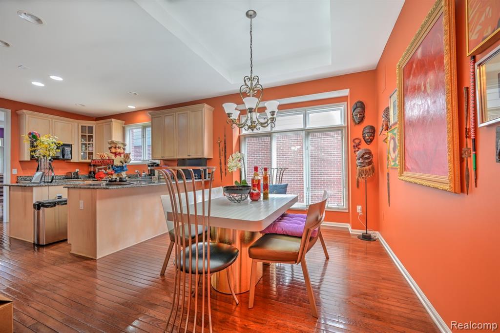 5591 Pembrooke Crossing, West Bloomfield, MI — Photo 15