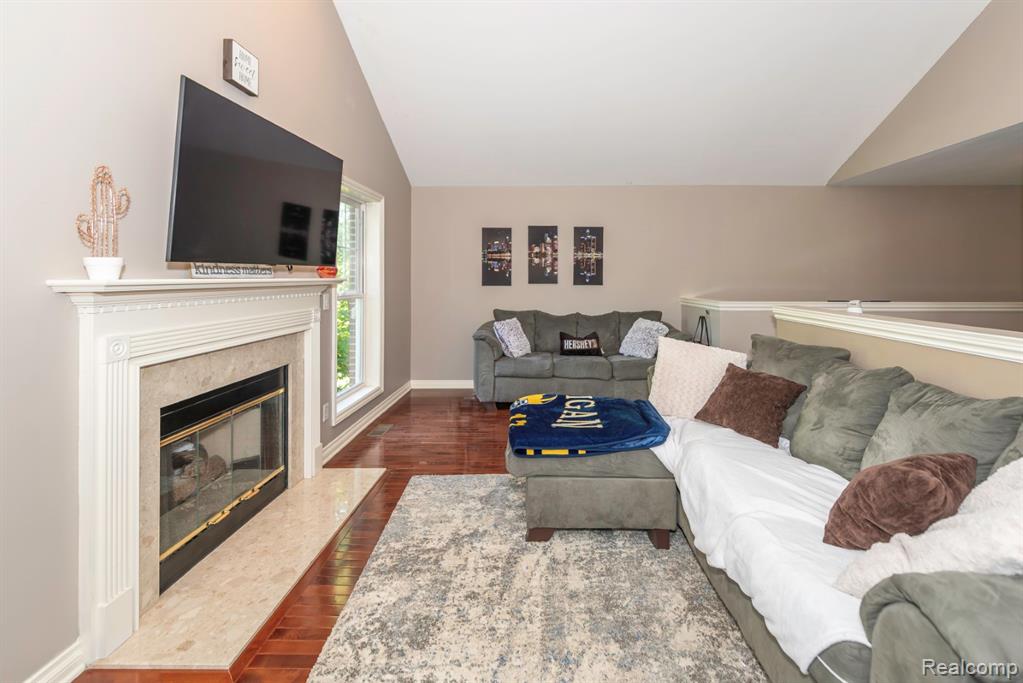 5738 Wellesley Lane, Ypsilanti, MI 48197 — Photo 17