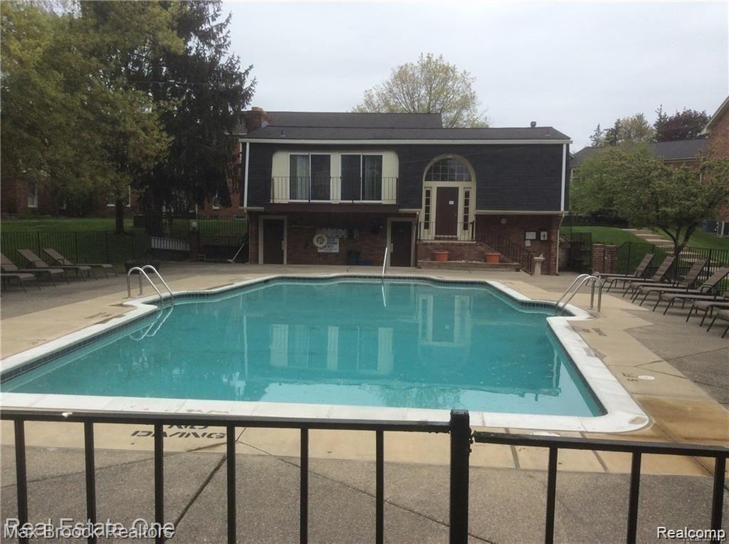 6286 PEPPER HILL Street, West Bloomfield, MI — Photo 20