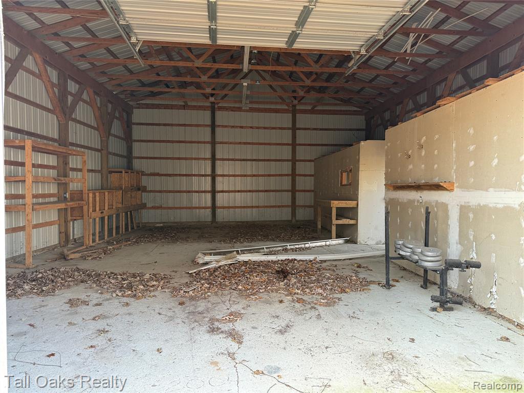 6054 E Pierson Road, Flint, MI 48506 — Photo 12