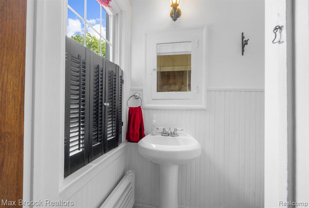 6 KENBERTON Drive, Pleasant Ridge, MI — Photo 21